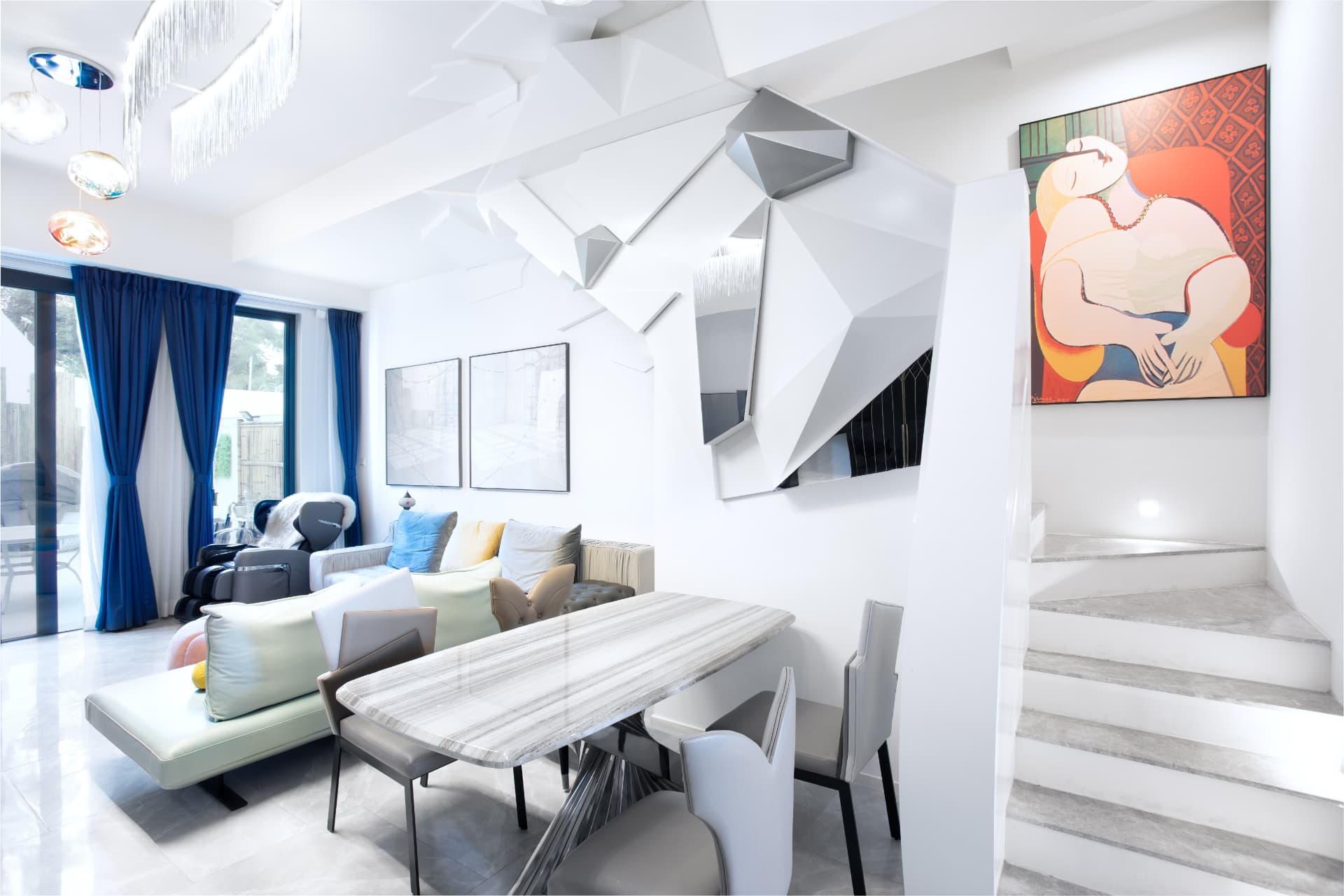 Dynamic Display — interior project by KVL Deco
